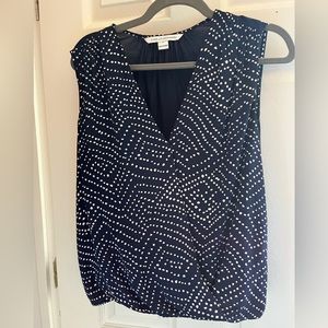 DVF Diane Von Furstenberg Navy Silk Wrap Sleeveless Blouse EUC